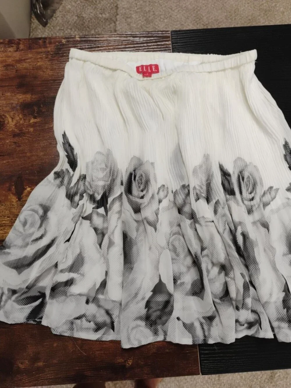 ELLE Black White Floral Pleated Mini Skirt Size L